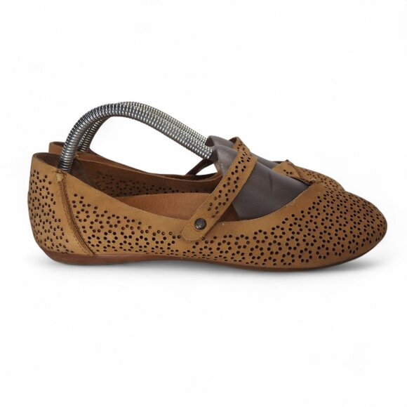 OluKai Nene Perforated Slip-on Mary Jane Flats Women's 10 Tan Leather - Picture 4 of 11